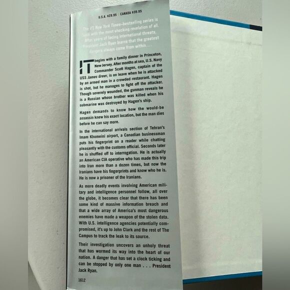 Tom Clancy: True Faith And Allegiance
Book by Mark Greaney - Picture 2 of 5